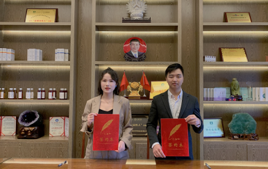 恭喜山東省煙臺(tái)市任小姐成功簽約翌芙萊加盟店，成為翌芙萊美麗傳播天使